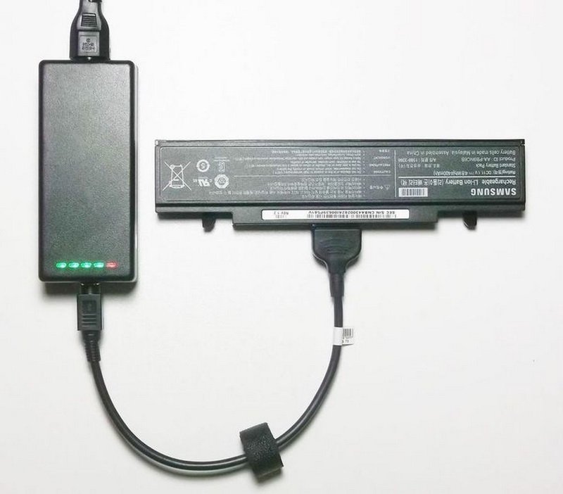 How to charge a laptop using an external charger